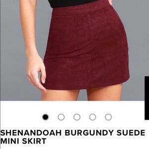 Lulus burgundy, suede mini skirt
